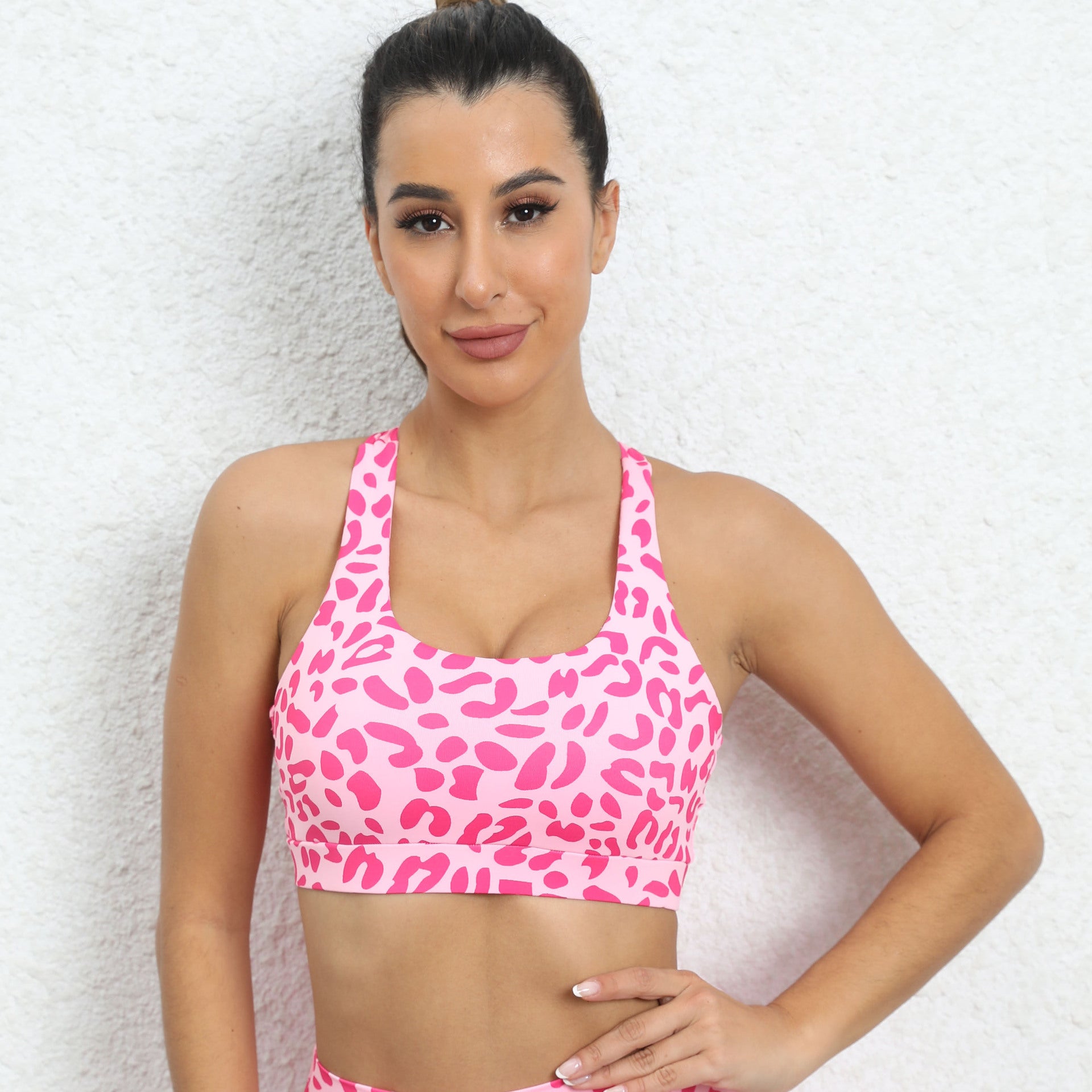 Wholesale Nylon Leopard Print Yoga Suit Set